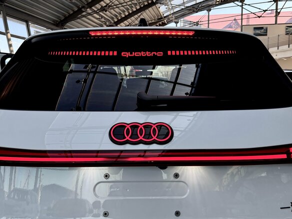 2026 Audi Q5 L III (GU), белый - вид 15