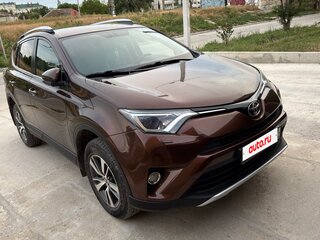 2017 Toyota RAV4 IV (XA40) Рестайлинг, коричневый, 2690000 рублей, вид 1