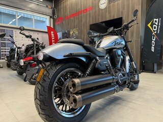 2026 QJMotor SRV 600 V2, серебристый, 549000 рублей, вид 3