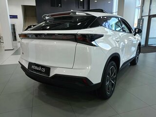 2026 Omoda C5 II, белый, 2399000 рублей, вид 3