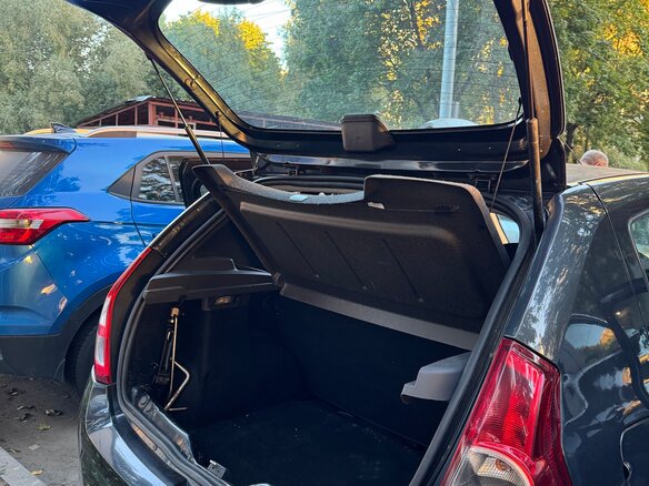 2010 Renault Sandero I, серый - вид 10