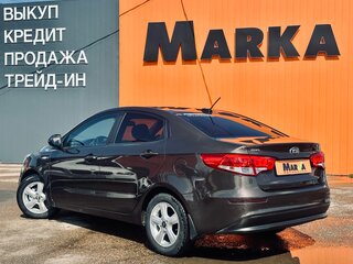 2017 Kia Rio III Рестайлинг, коричневый, 1140000 рублей, вид 4