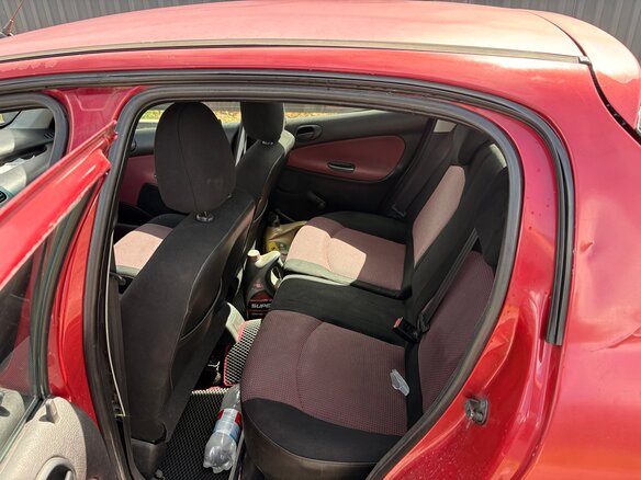 2004 Peugeot 206, красный, 100000 рублей - вид 21