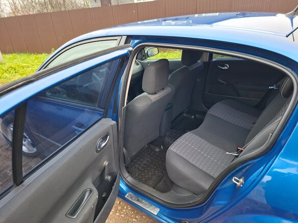 2006 Renault Megane II, синий, 300000 рублей - вид 6