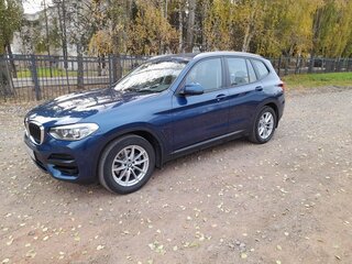 2021 BMW X3 20d xDrive III (G01), синий, 5000000 рублей, вид 2