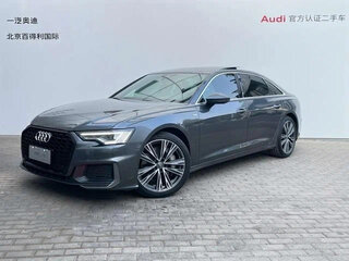2022 Audi A6 55 TFSI e Long V (C8) Рестайлинг, серебристый, 6500000 рублей, вид 4