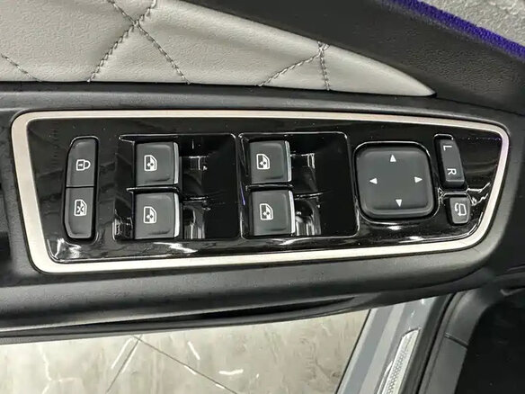2025 Jetta VS7 I Рестайлинг 1, серый, 2355000 рублей - вид 9