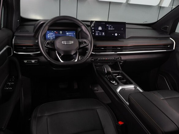 2024 Geely Okavango I Рестайлинг, серый, 3079000 рублей - вид 5