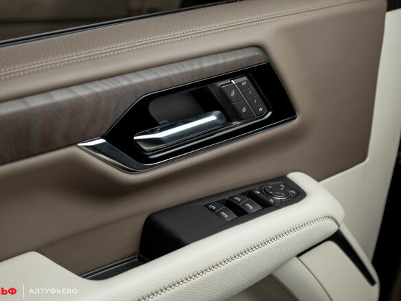 2025 GMC Yukon V Рестайлинг, чёрный, 15690000 рублей - вид 15