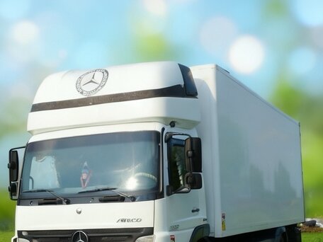 2010 Mercedes-Benz Atego, белый, 3650000 рублей, вид 1
