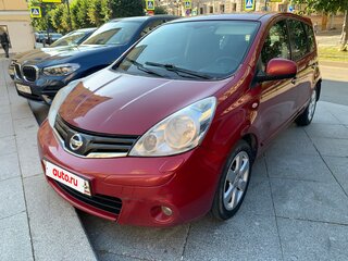 2011 Nissan Note I Рестайлинг, красный, 729000 рублей, вид 3