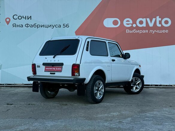 2024 Lada (ВАЗ) Niva Legend Euro-2 I, белый - вид 3
