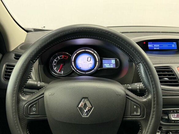 2016 Renault Fluence I Рестайлинг, коричневый, 690000 рублей - вид 13