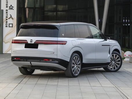 2026 Denza N9 75.3 kWh, серебристый, 11600000 рублей, вид 5