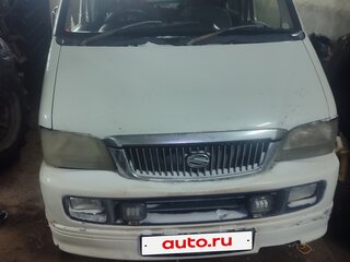 2001 Suzuki Every Landy IV, белый, 160000 рублей, вид 1