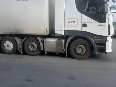2018 Iveco Stralis, белый, 2500000 рублей, вид 4