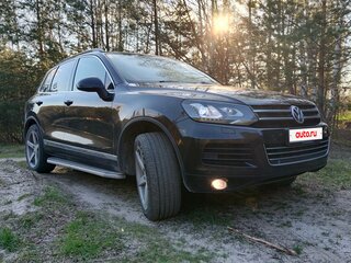 2011 Volkswagen Touareg II, чёрный, 1630000 рублей, вид 3