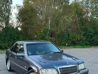 1997 Mercedes-Benz C-Класс 180 I (W202) Рестайлинг, серый, 430000 рублей, вид 2