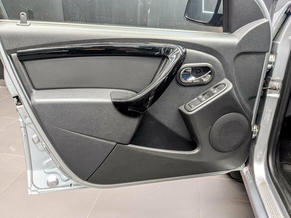 2022 LADA (ВАЗ) Largus, серый, 1060000 рублей - вид 18