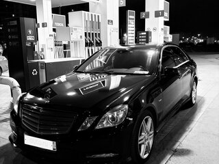 2012 Mercedes-Benz E-Класс 200 7G-Tronic IV (W212, S212, C207), чёрный, 1900000 рублей, вид 3