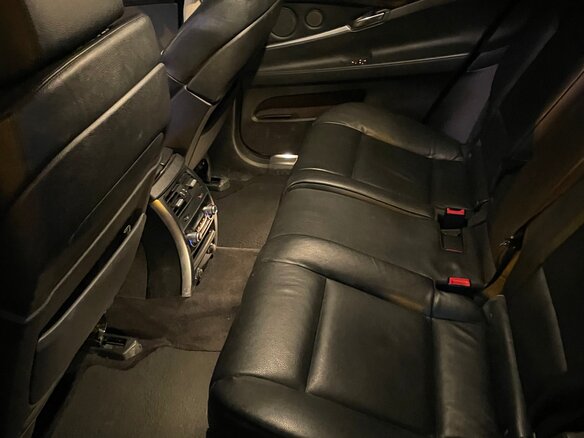 2013 BMW 5 серии 535i xDrive VI (F10/F11/F07), чёрный - вид 13