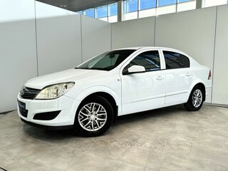 2008 Opel Astra H Рестайлинг, белый, 440000 рублей, вид 2