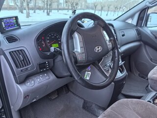 2014 Hyundai Grand Starex I, чёрный, 2600000 рублей, вид 4