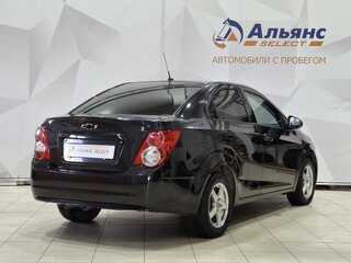2012 Chevrolet Aveo II, чёрный, 480000 рублей, вид 3