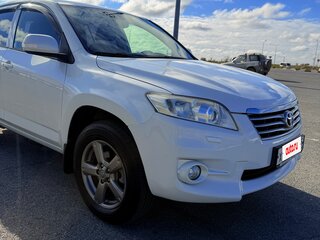 2012 Toyota RAV4 III (XA30) Рестайлинг, белый, 1580000 рублей, вид 4