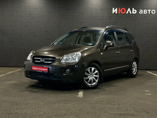 Kia Carens II (UN)