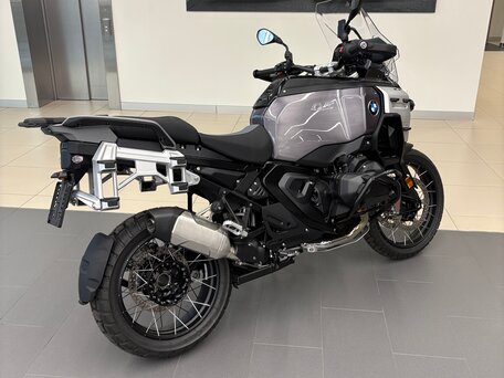 2026 BMW R 1300 GS Adventure, чёрный, 3590000 рублей, вид 2