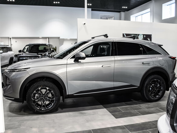 2026 Haval F7 II, серый, 3761010 рублей - вид 4