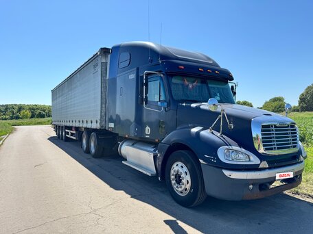 2000 Freightliner Columbia, синий, 2200000 рублей, вид 4