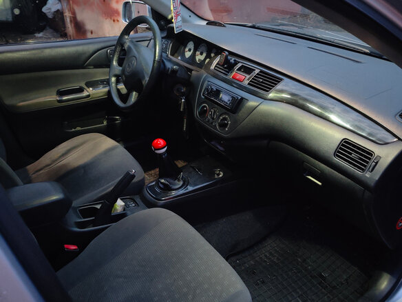 2004 Mitsubishi Lancer IX, серый, 299999 рублей - вид 11