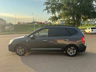 2008 Kia Carens II (UN), чёрный, 650000 рублей, вид 4