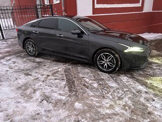 2020 Kia K5 III, серый, 2700000 рублей, вид 4