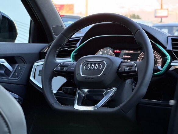 2026 Audi Q3 35 TFSI II (F3), серый - вид 10