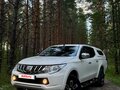 2015 Mitsubishi L200 V, белый, 2290000 рублей