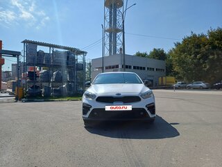 2019 Kia Cerato IV, белый, 2050000 рублей, вид 2