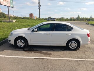 2013 Skoda Octavia III (A7), белый, 800000 рублей, вид 4