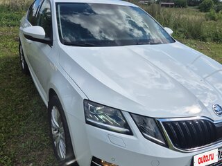 2020 Skoda Octavia III (A7) Рестайлинг, белый, 1970000 рублей, вид 3