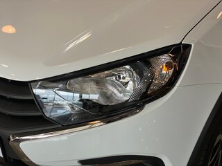 2026 Lada (ВАЗ) Granta Cross I Рестайлинг, белый, 1226000 рублей, вид 3