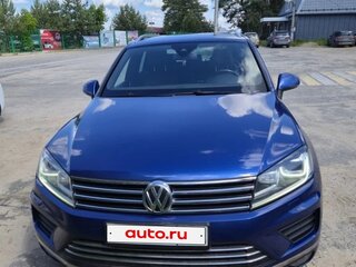 2016 Volkswagen Touareg II Рестайлинг, синий, 3900000 рублей, вид 1