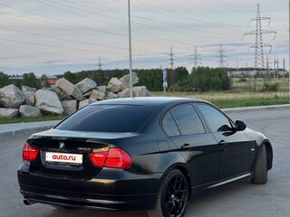 2010 BMW 3 серии 320i V (E90/E91/E92/E93) Рестайлинг, чёрный, 930000 рублей, вид 3