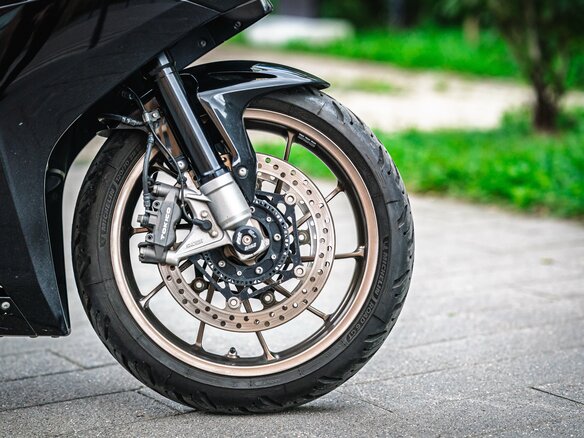 2014 Honda VFR 800, чёрный, 666000 рублей - вид 6