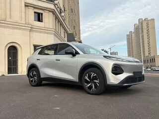 2026 Changan Qiyuan Q05 40.3 kWh II, серебристый, 1793099 рублей, вид 2