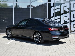 2019 BMW 7 серии 730i VI (G11/G12) Рестайлинг, чёрный, 5250000 рублей, вид 2