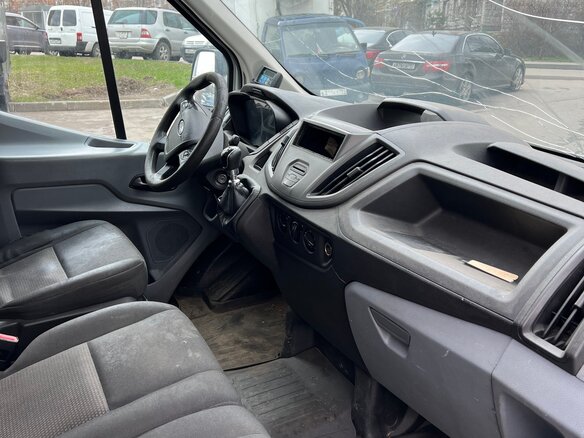 2015 Ford Transit, белый, 850000 рублей - вид 5