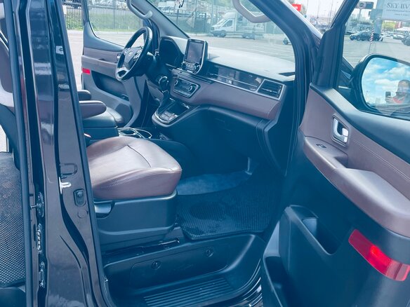 2018 Hyundai Grand Starex I Рестайлинг 2, коричневый, 3690000 рублей - вид 17