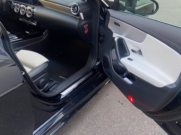 2019 Mercedes-Benz CLA 200 II (C118, X118), чёрный, 3220000 рублей - вид 6